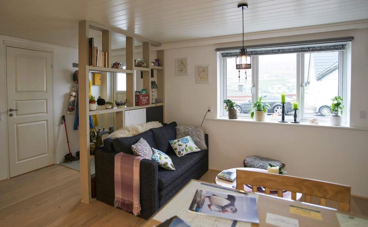Romantic Klaksvik Apartment Exterior photo